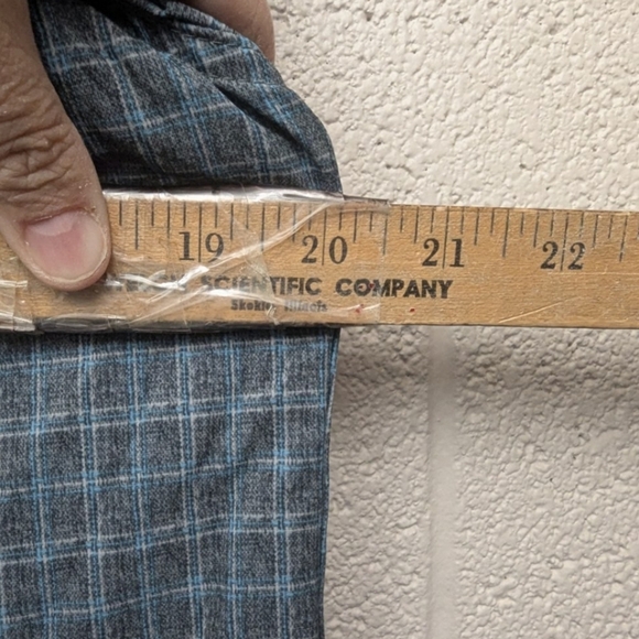 Hurley Dress Shirt Mens Size Small Excellent Condition - Picture 13 of 14